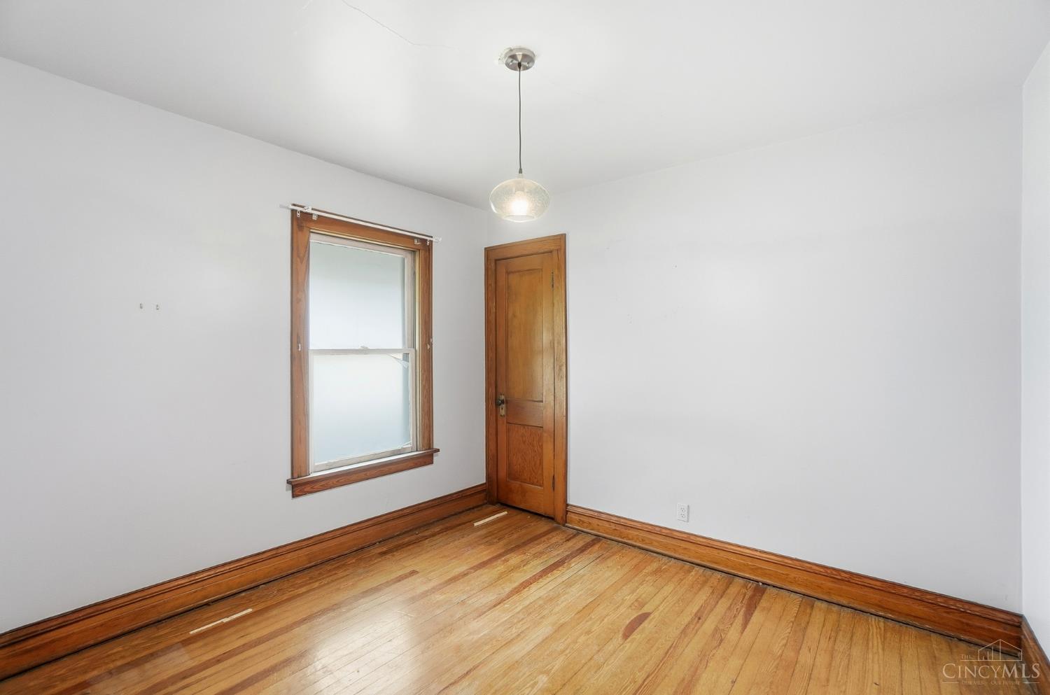 7534 Blue Ash Road