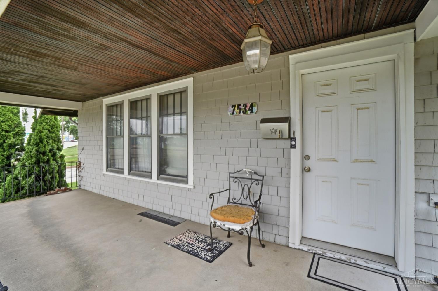 7534 Blue Ash Road