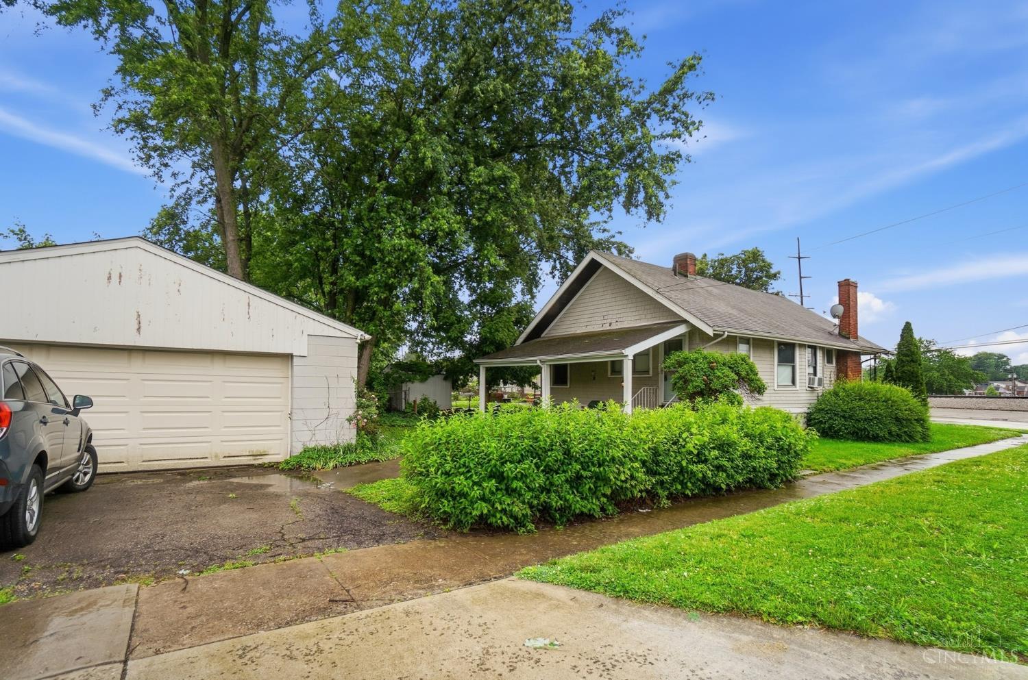 7534 Blue Ash Road