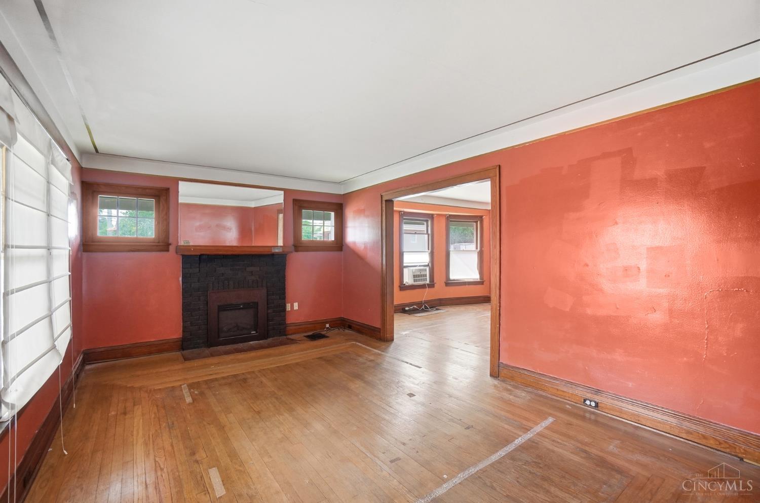 7534 Blue Ash Road