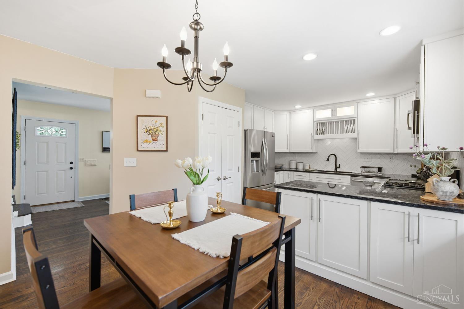 3016 Crestmoor Lane