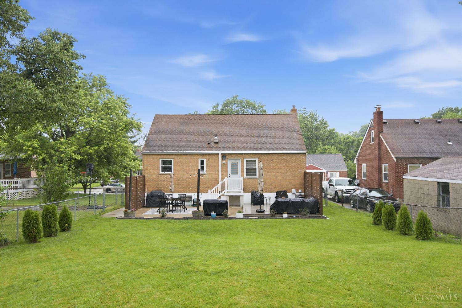 3016 Crestmoor Lane