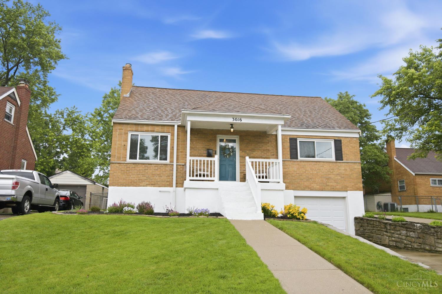3016 Crestmoor Lane