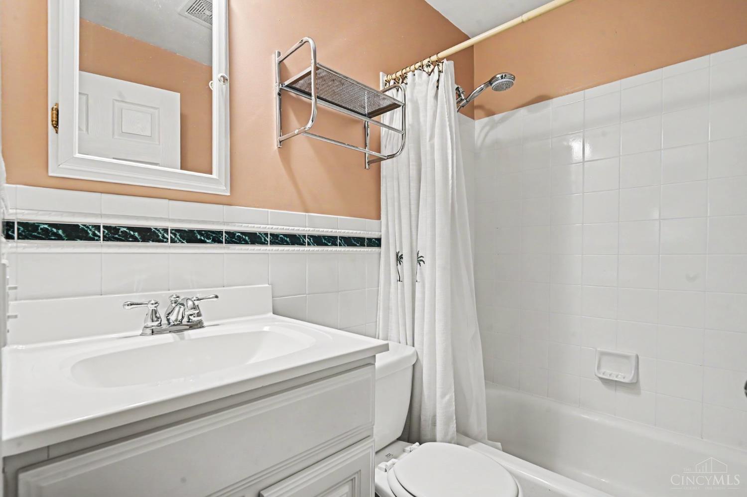 661 Heavenly Lane
