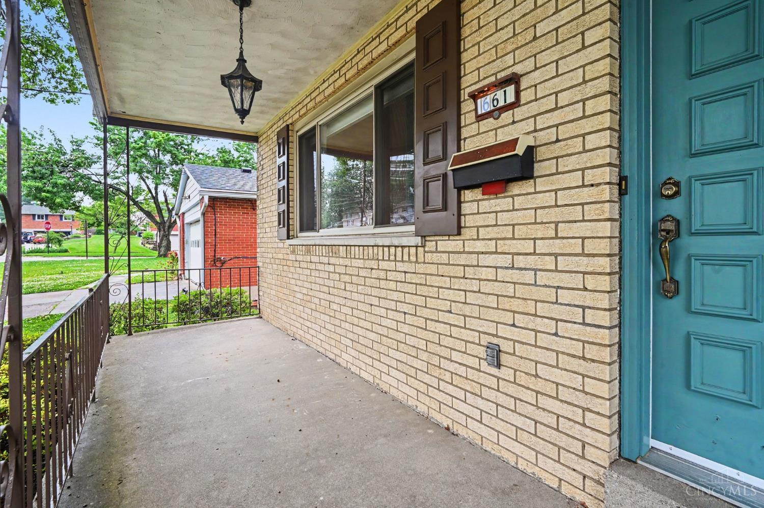 661 Heavenly Lane