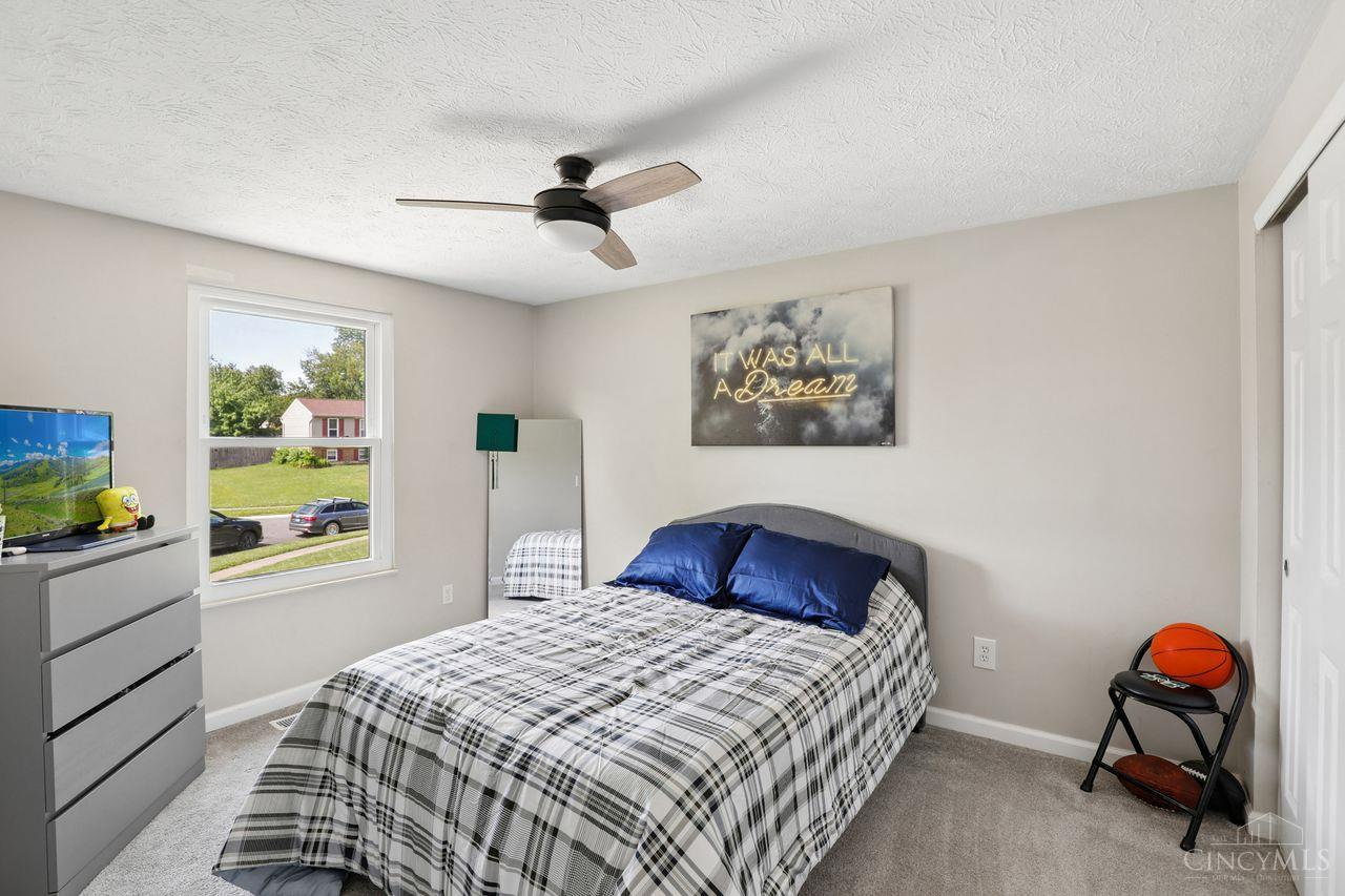 6673 Fernshire Court