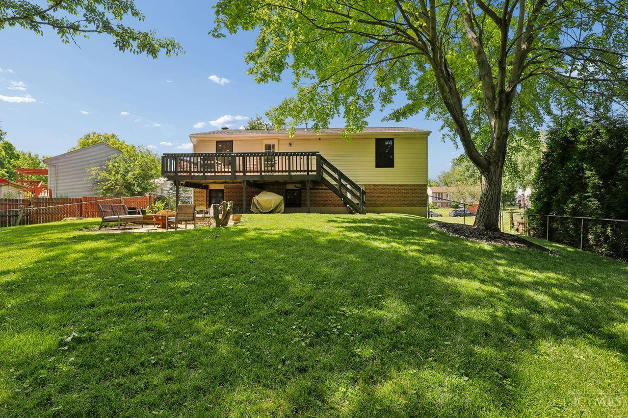 6673 Fernshire Court