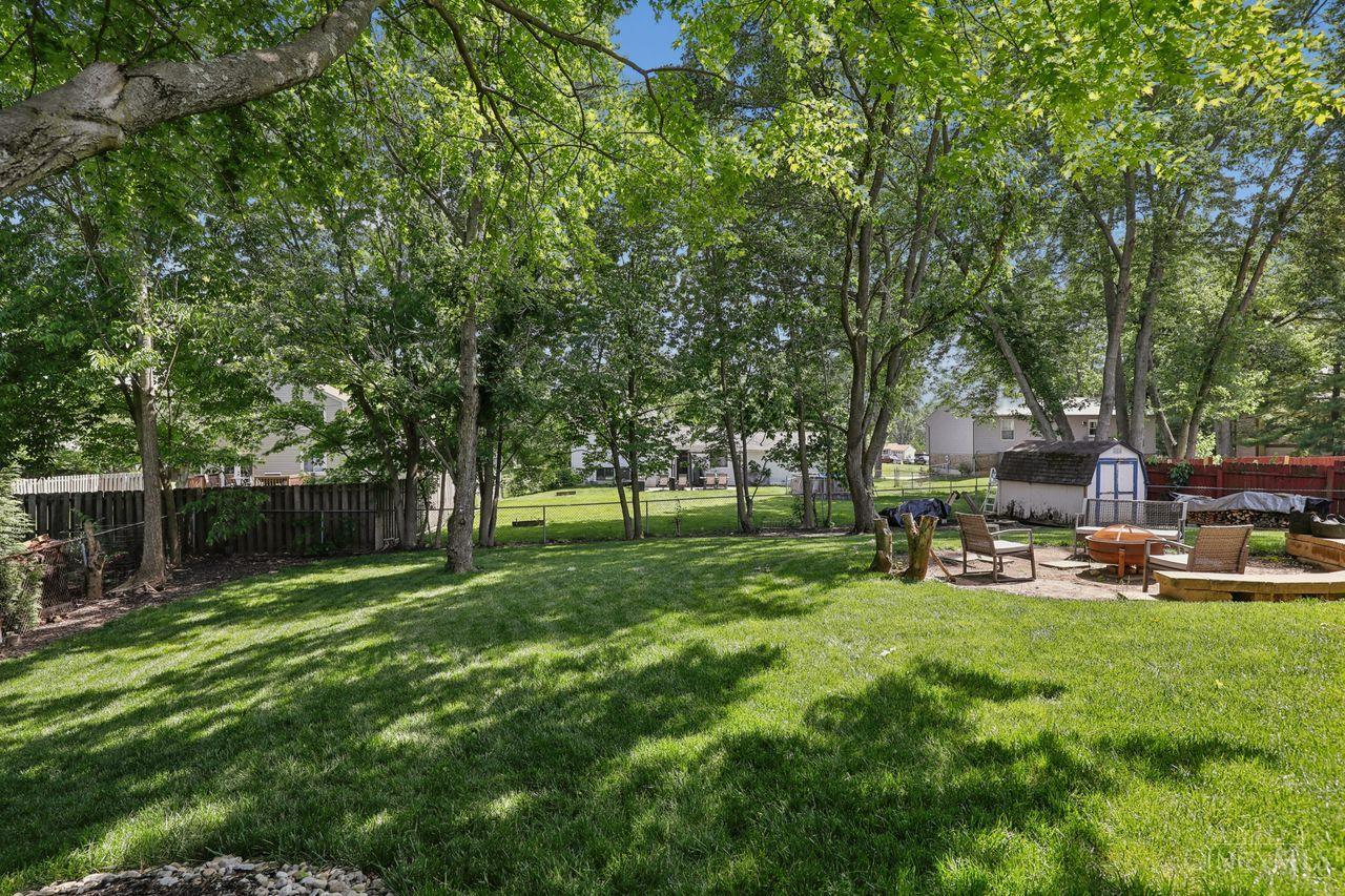 6673 Fernshire Court