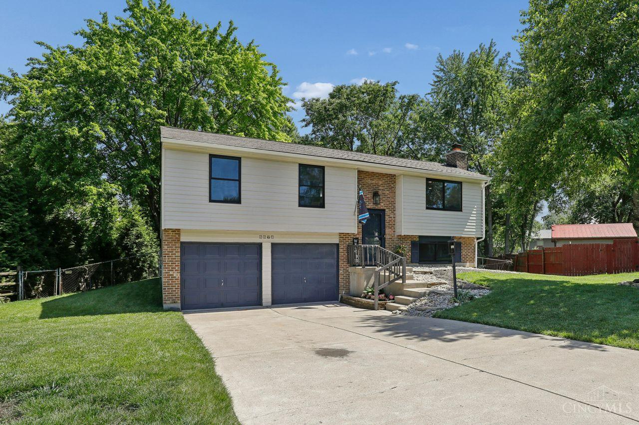 6673 Fernshire Court