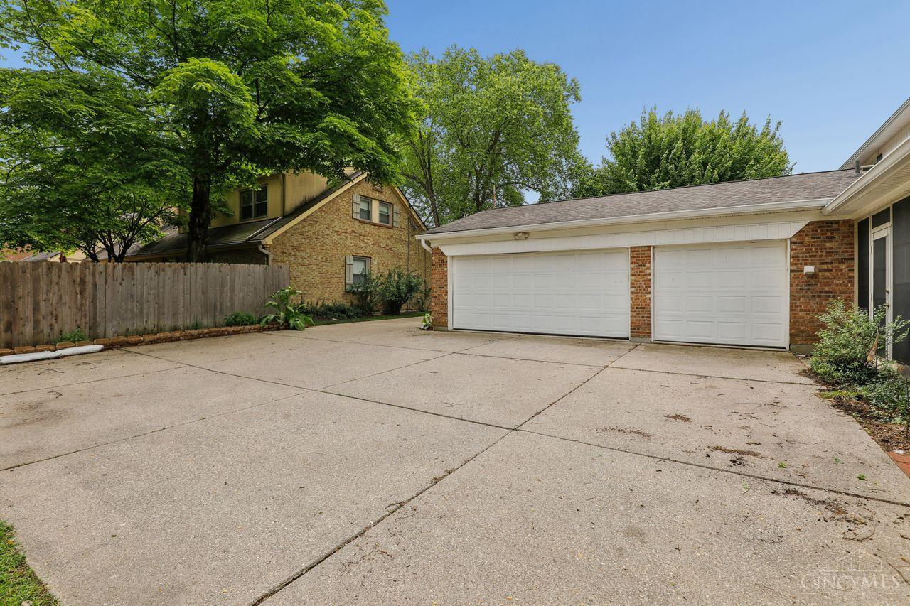 7116 Hamilton Hills Drive