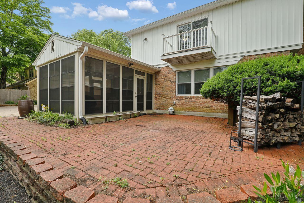 7116 Hamilton Hills Drive