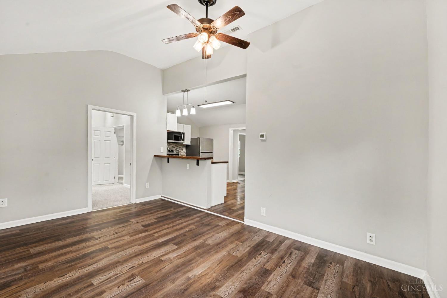 9032 Link Road