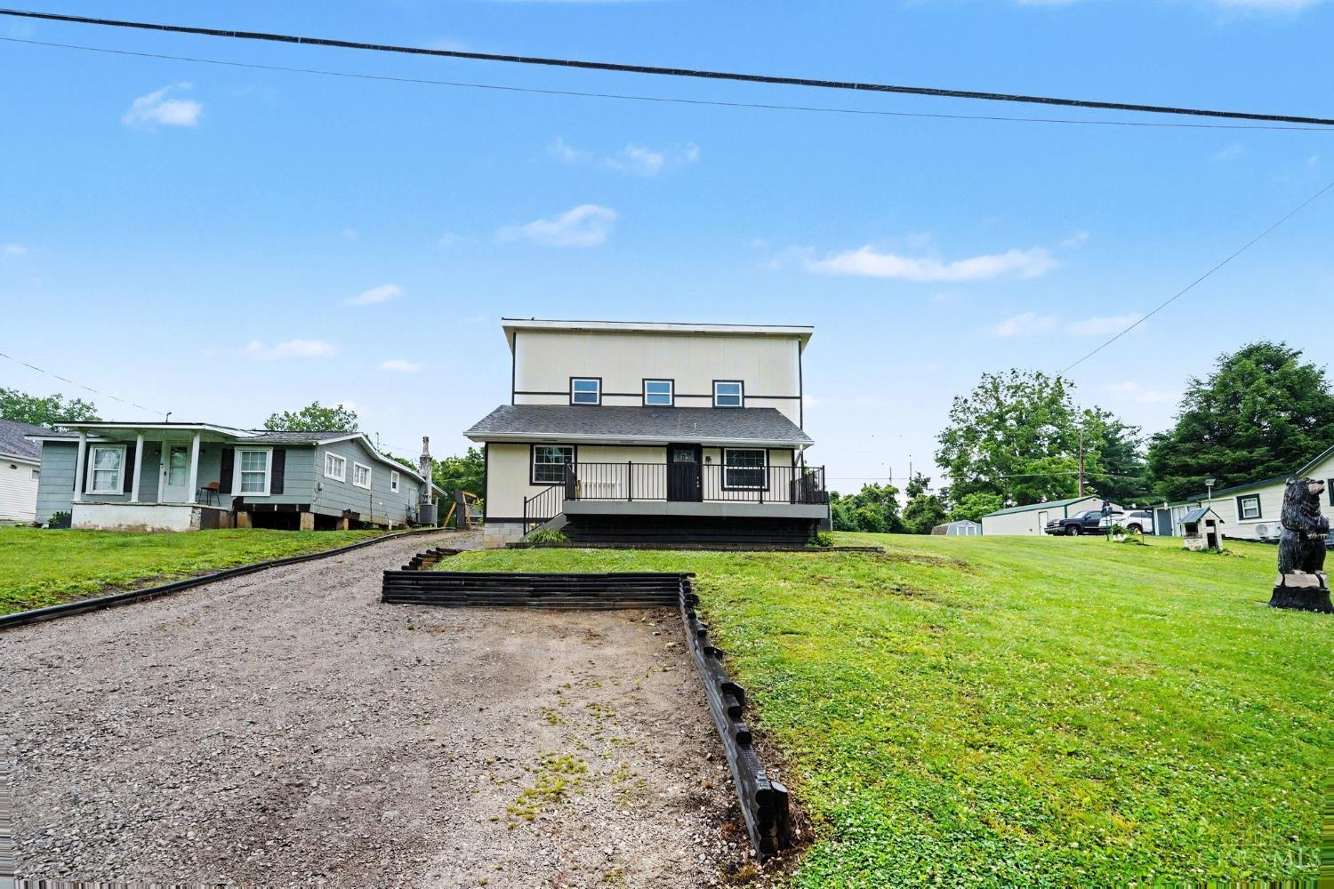 9032 Link Road