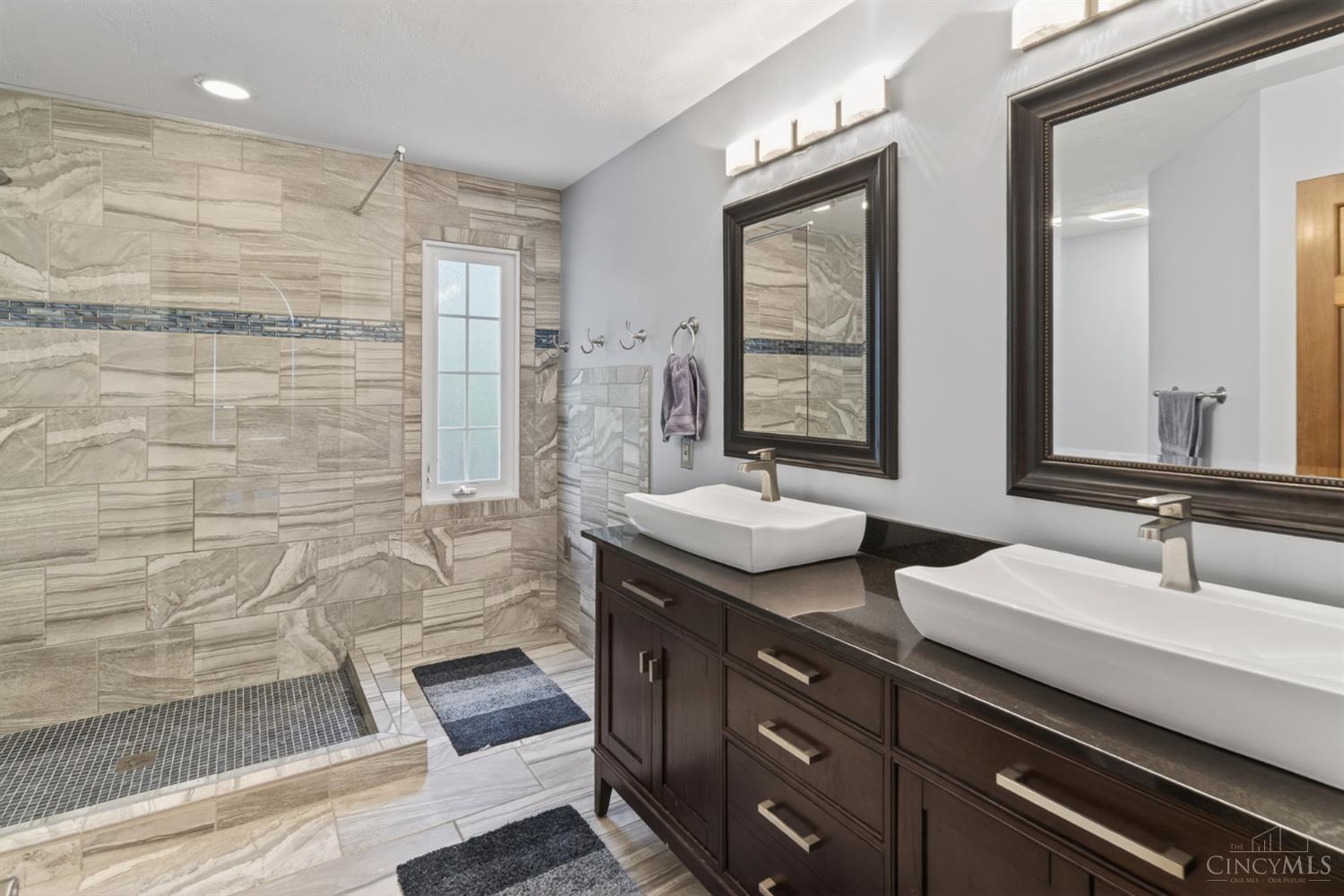 6380 Timberhill