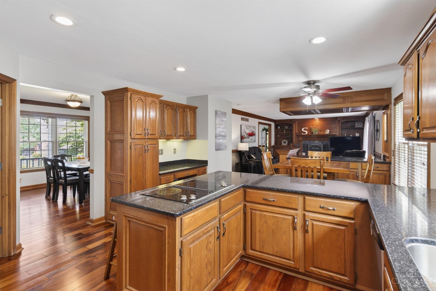 6380 Timberhill