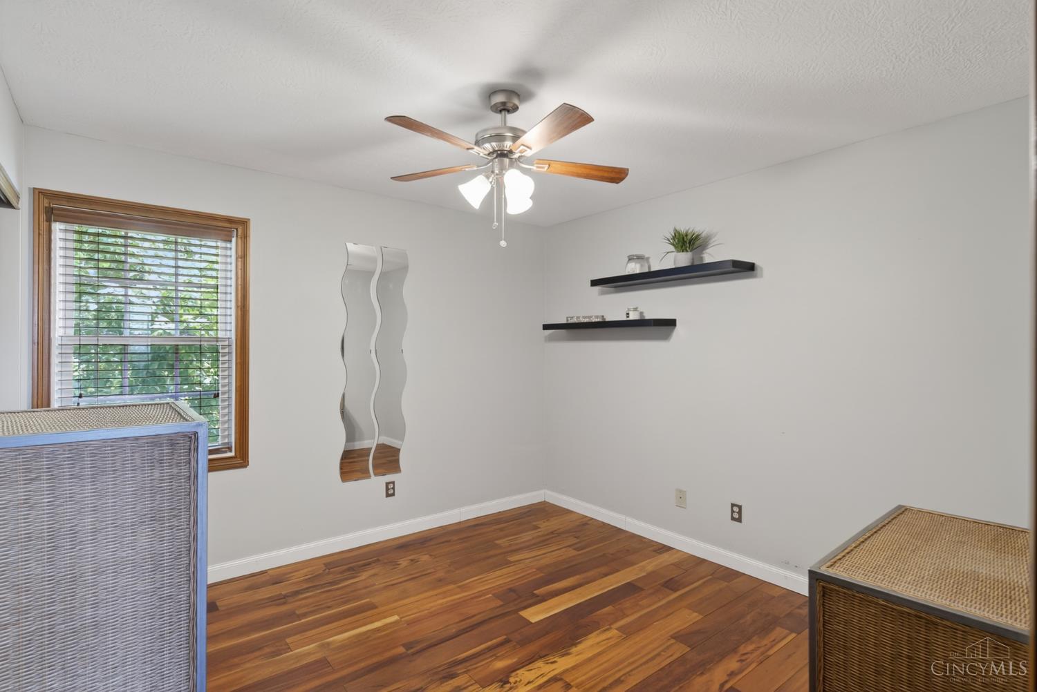 6380 Timberhill