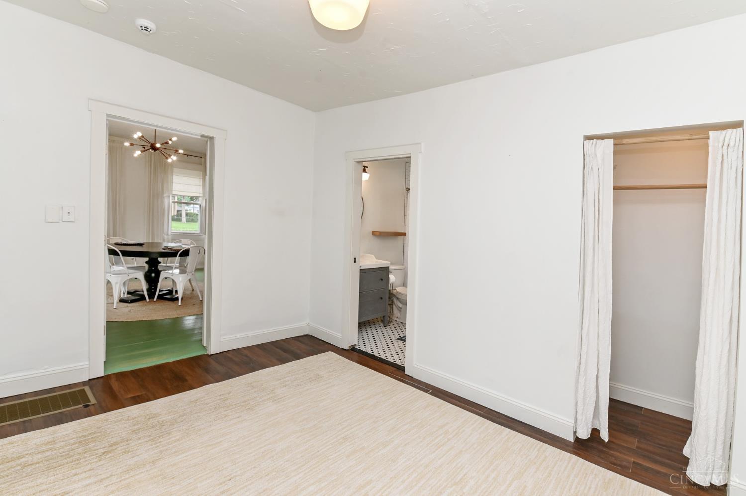 3304 Brotherton