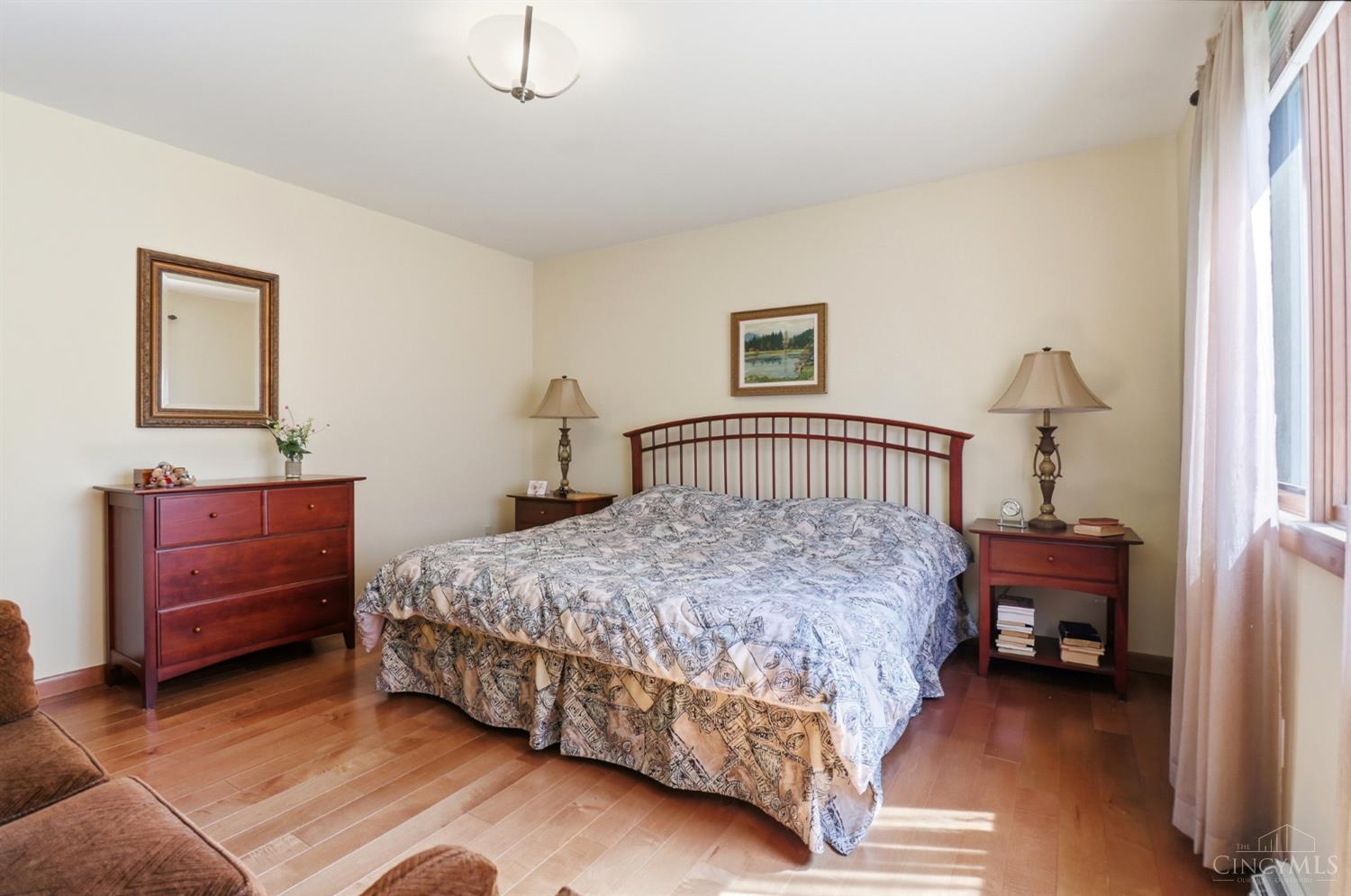 5661 Dunlap Road