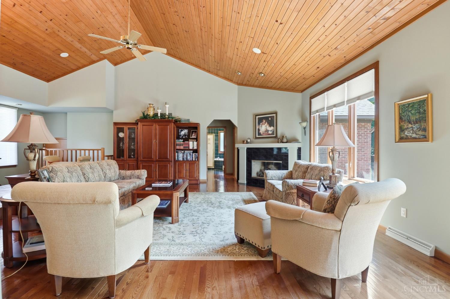 5661 Dunlap Road