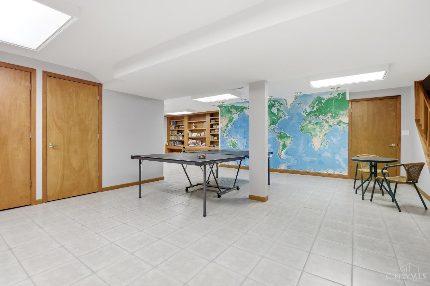 5661 Dunlap Road