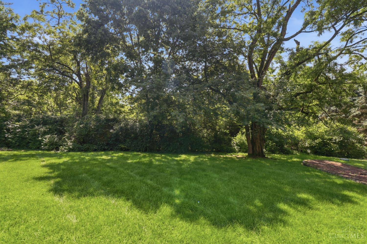 5661 Dunlap Road