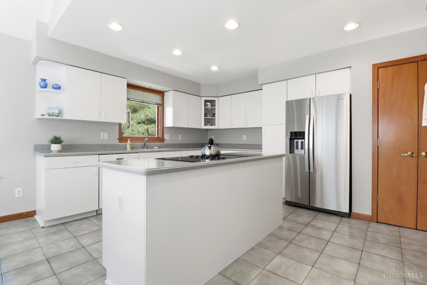 5661 Dunlap Road