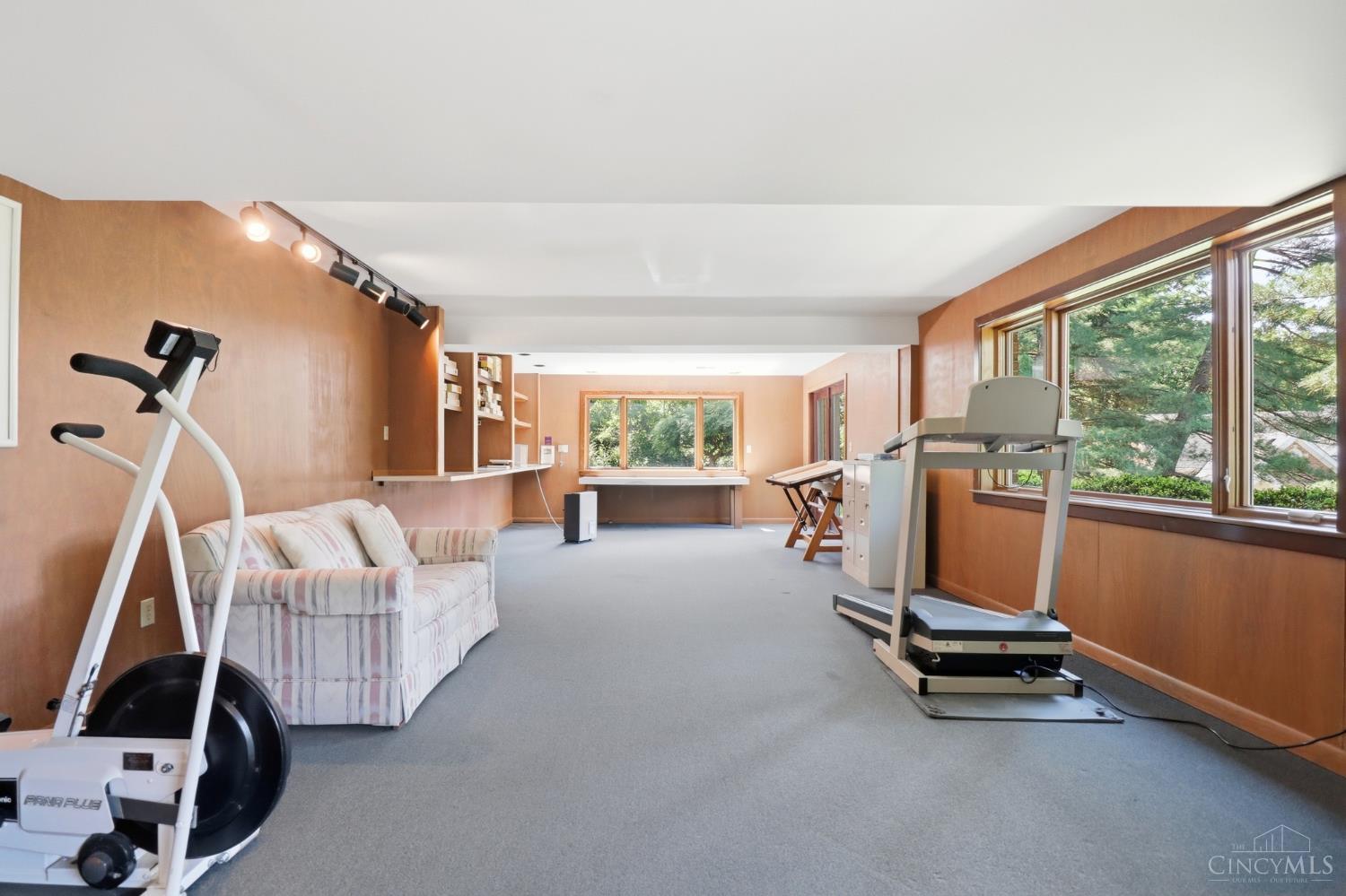 5661 Dunlap Road