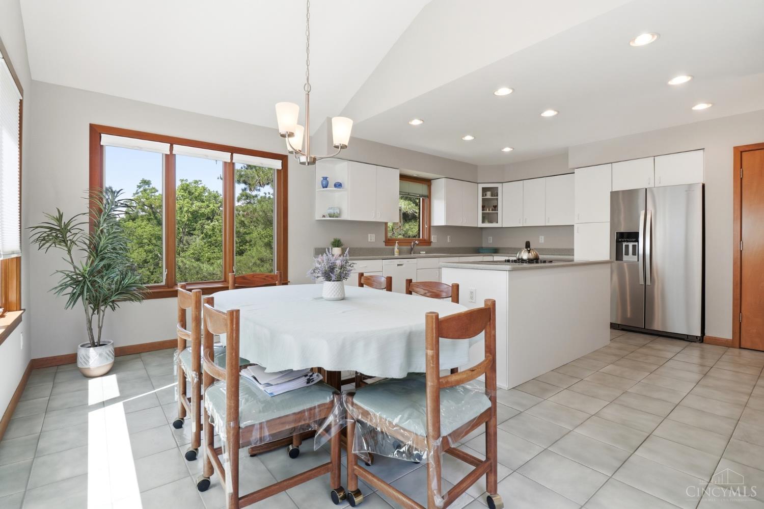 5661 Dunlap Road