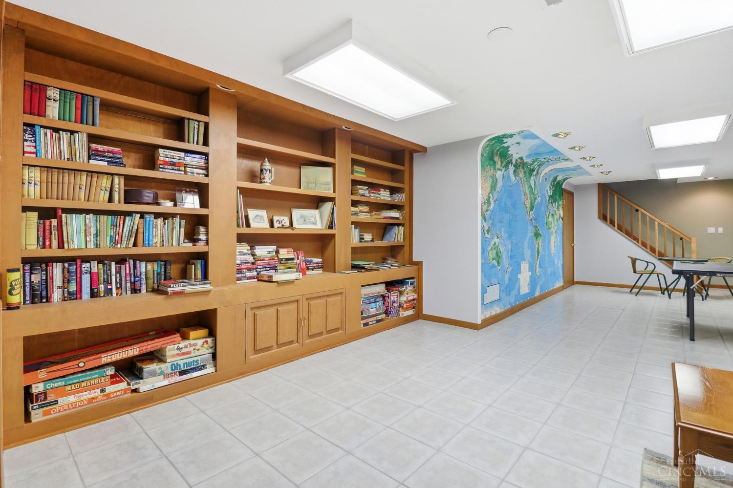 5661 Dunlap Road