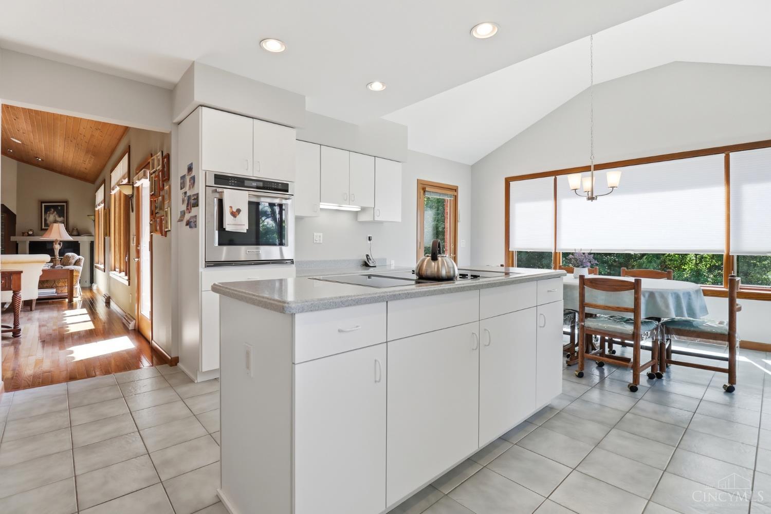5661 Dunlap Road