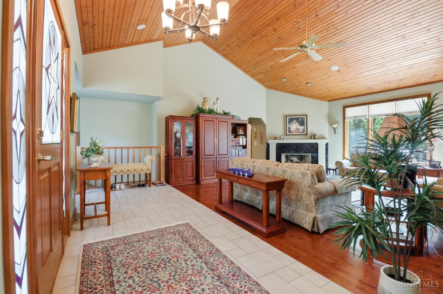 5661 Dunlap Road