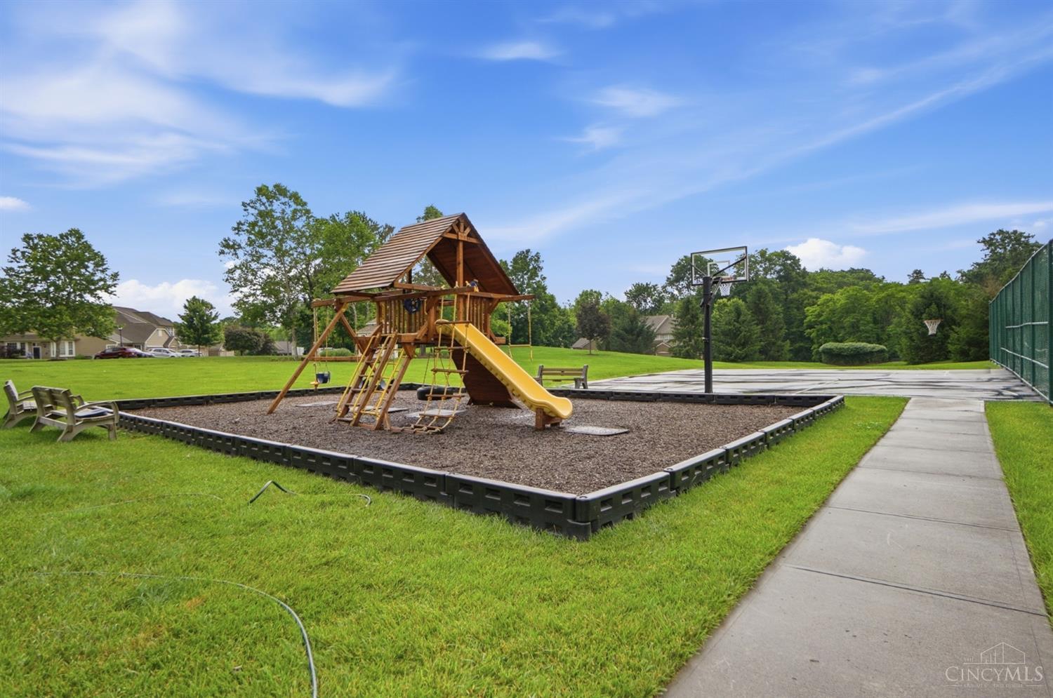 5947 Castlewood Crossing 2