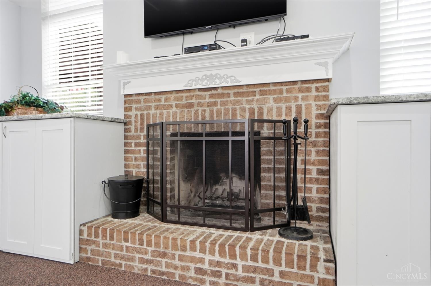 5947 Castlewood Crossing 2
