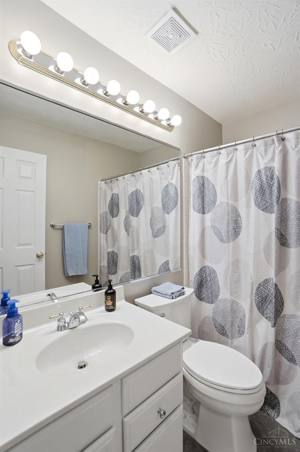 5947 Castlewood Crossing 2