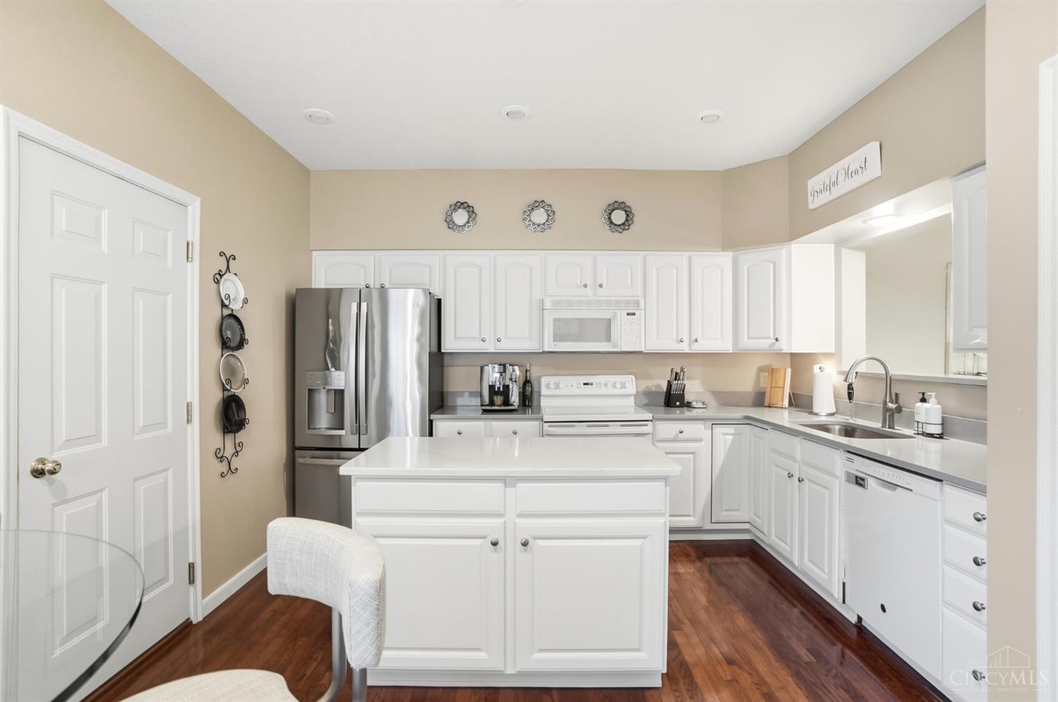 5947 Castlewood Crossing 2