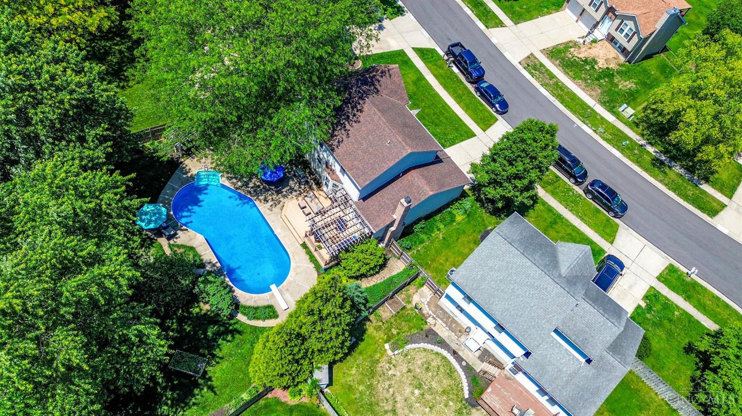 317 Meadowgreen Drive