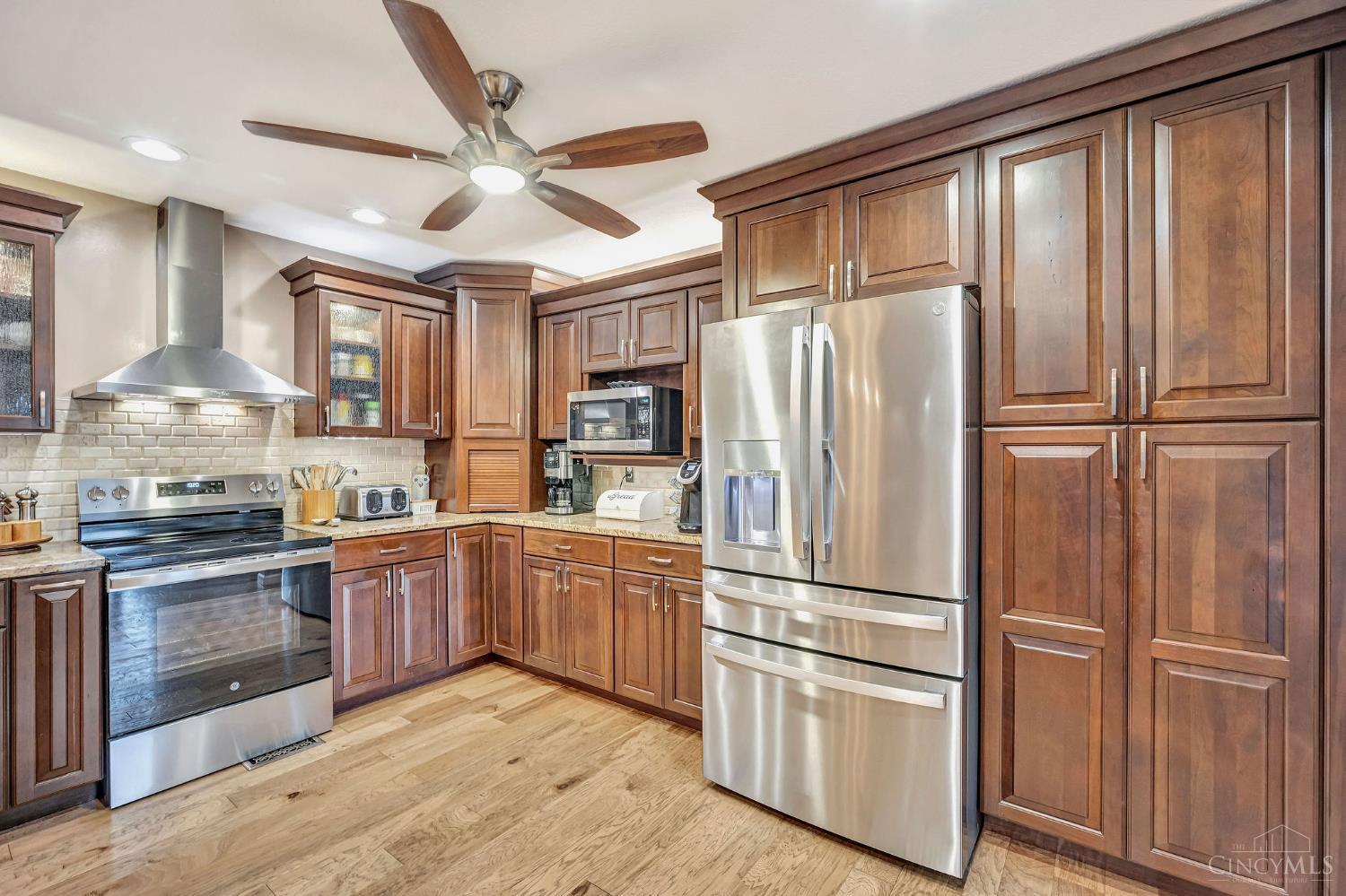 317 Meadowgreen Drive