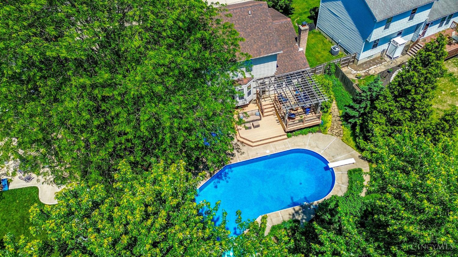317 Meadowgreen Drive