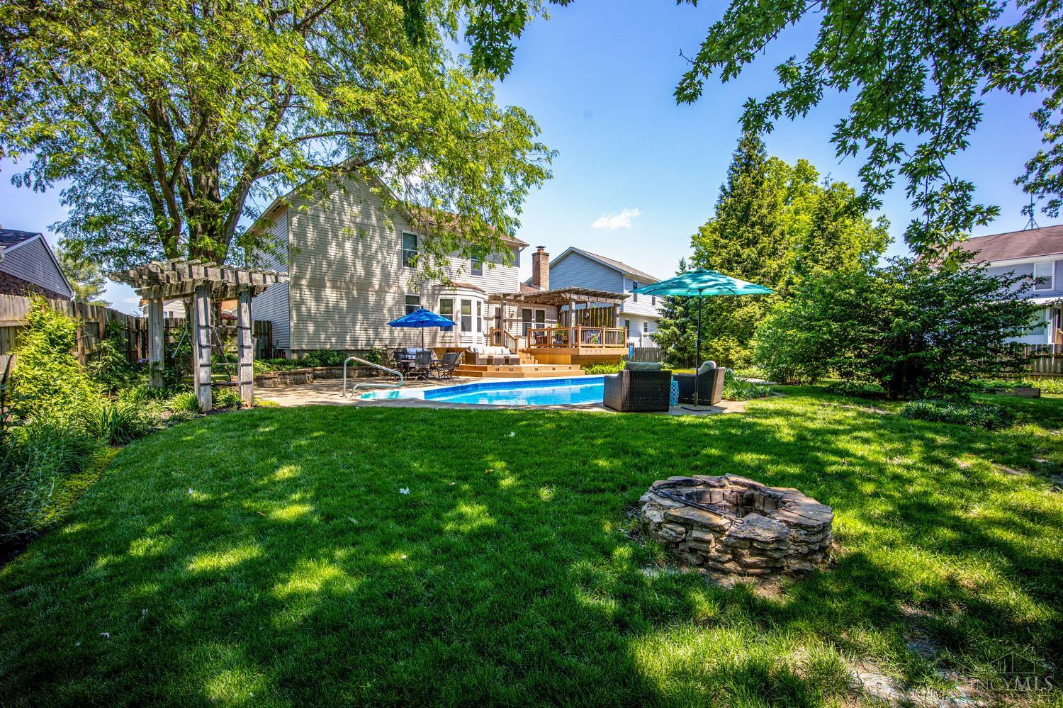 317 Meadowgreen Drive
