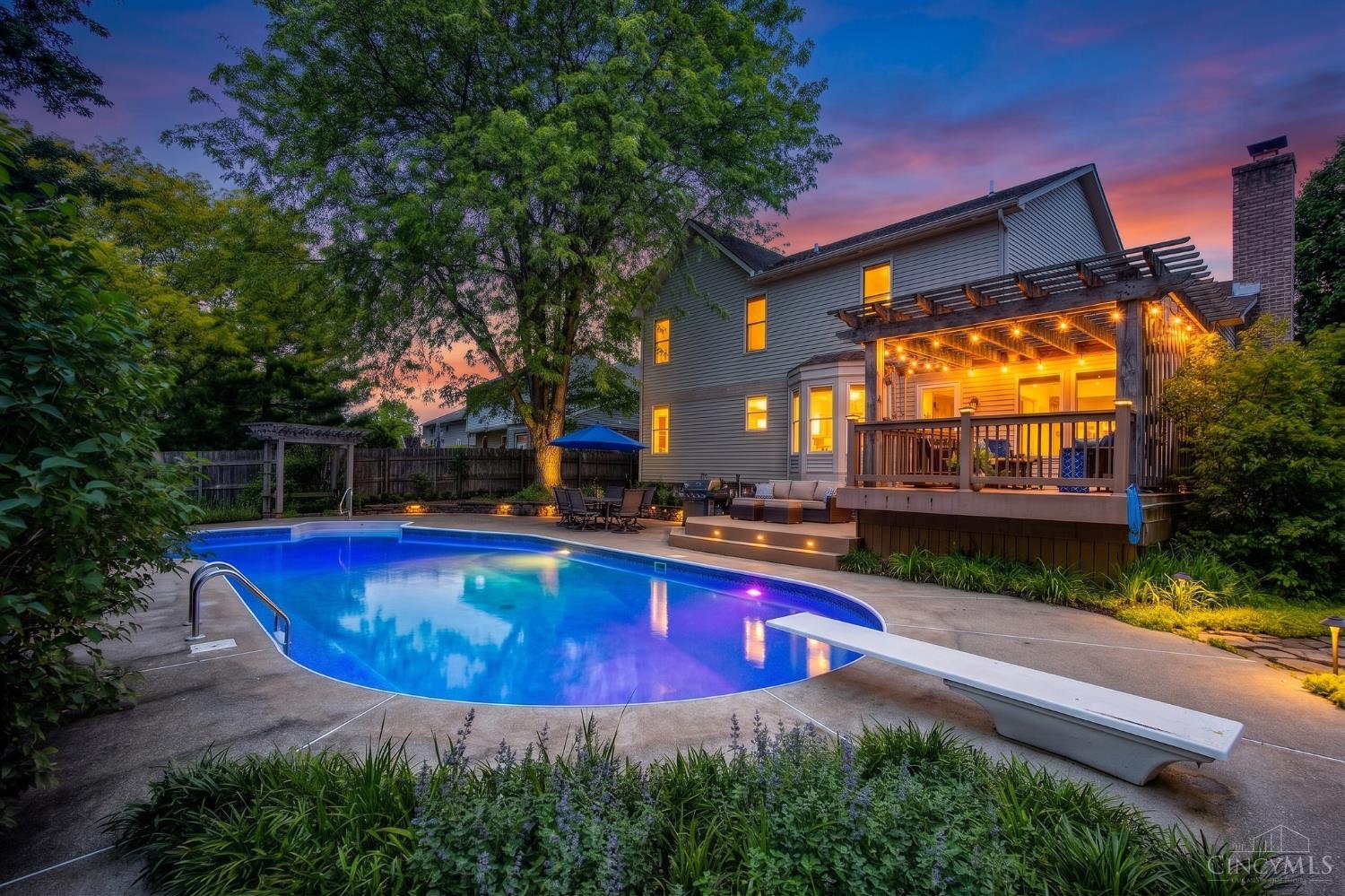 317 Meadowgreen Drive