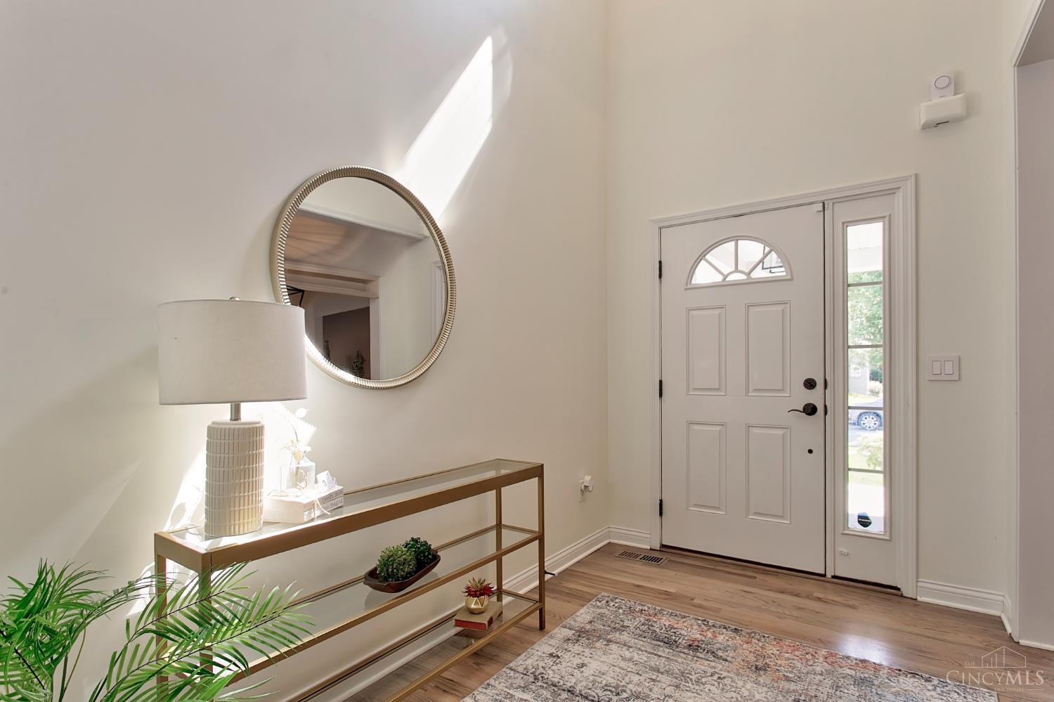 973 E Apple Gate