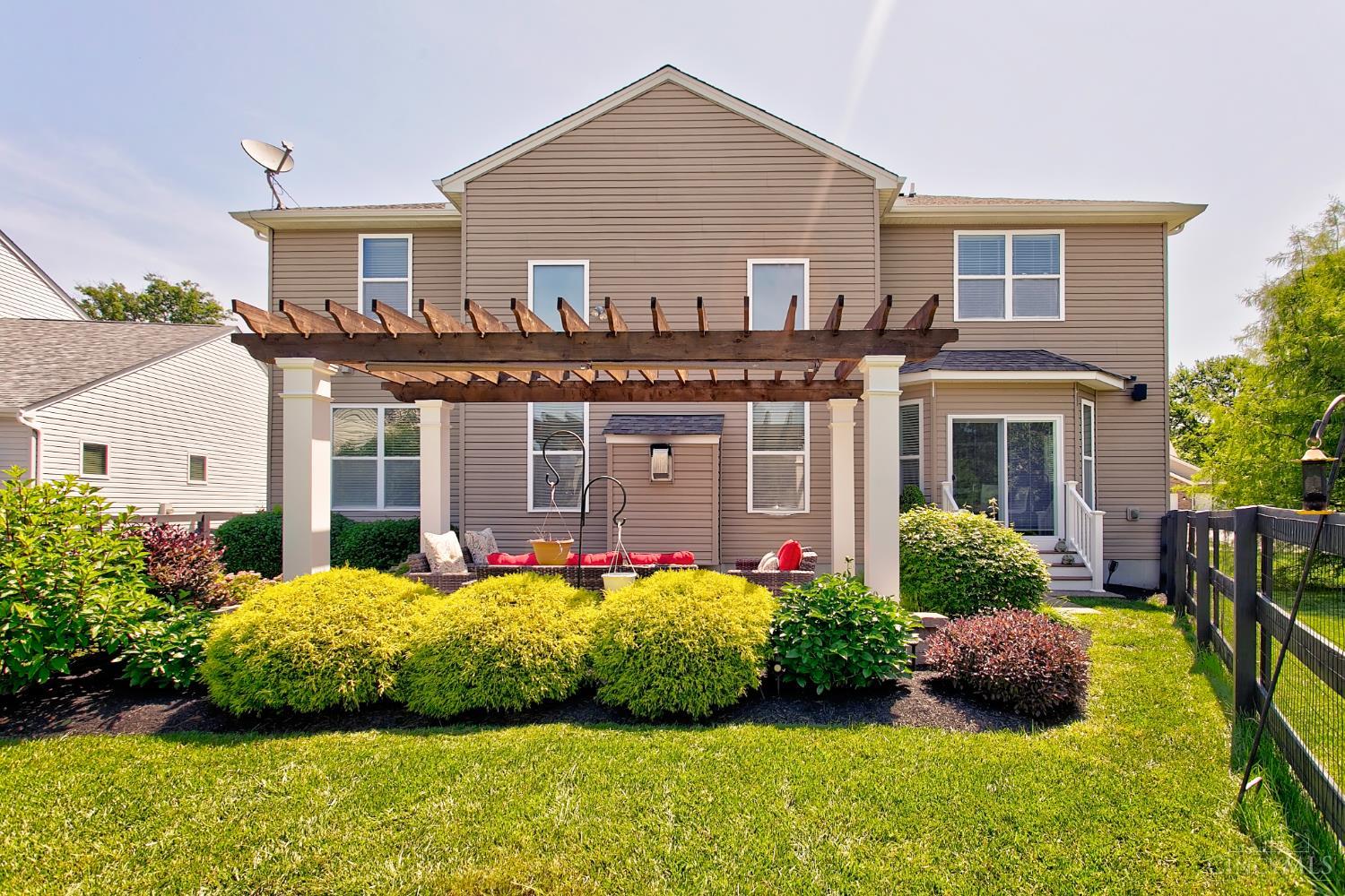 973 E Apple Gate