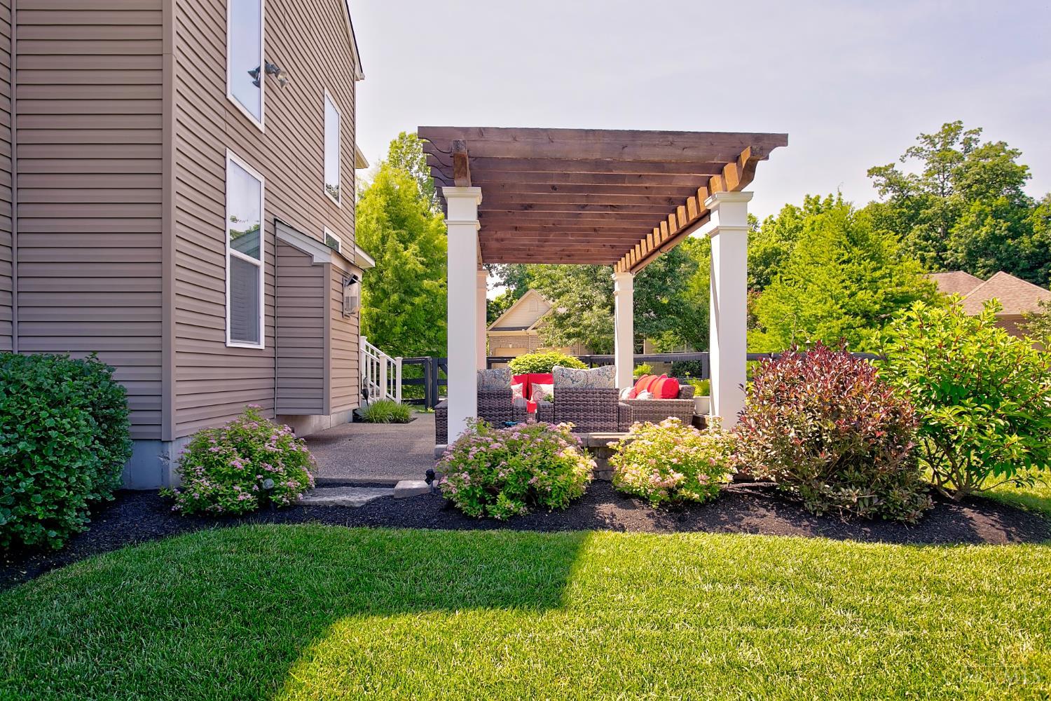 973 E Apple Gate
