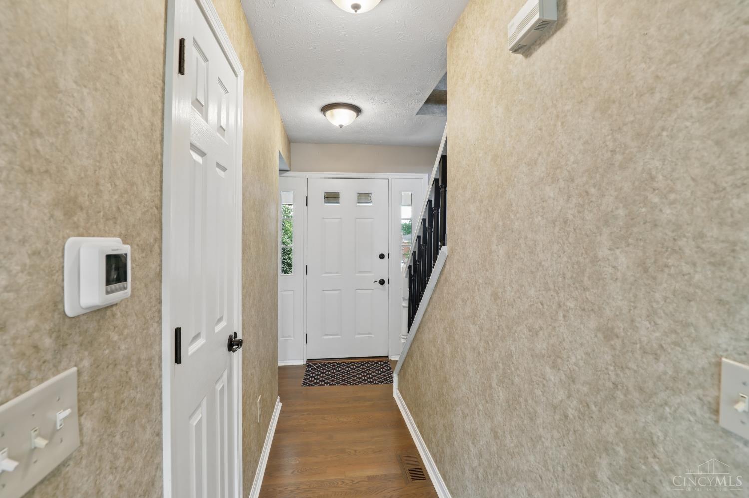5509 Windmere Drive