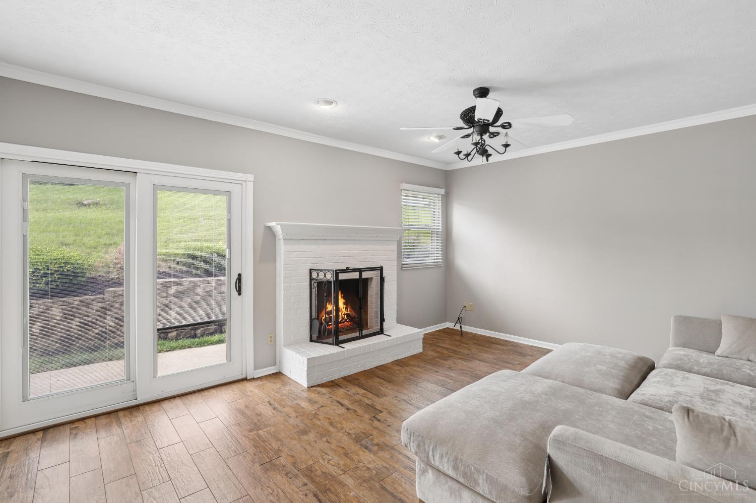 5509 Windmere Drive