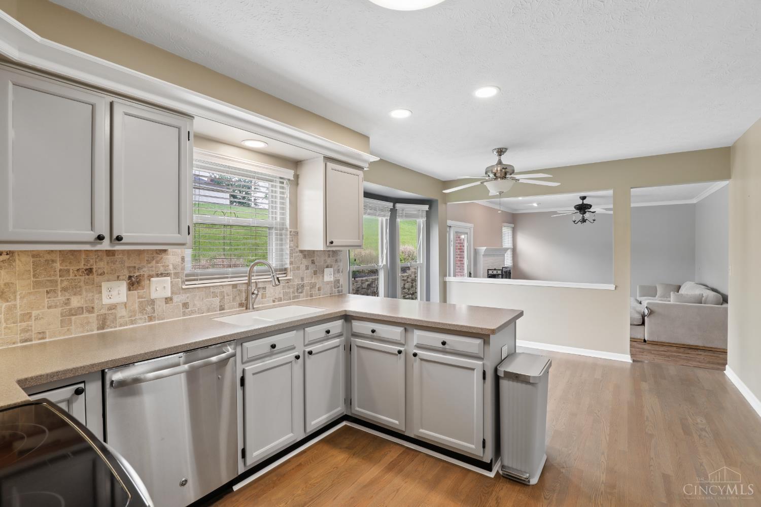 5509 Windmere Drive