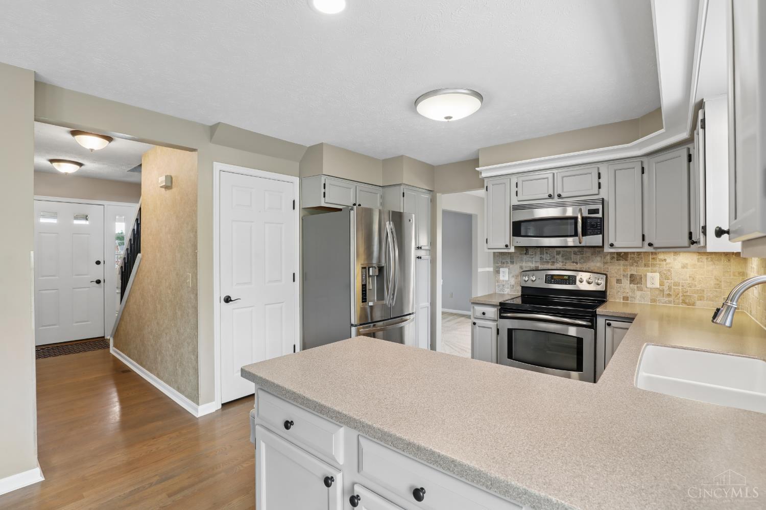 5509 Windmere Drive