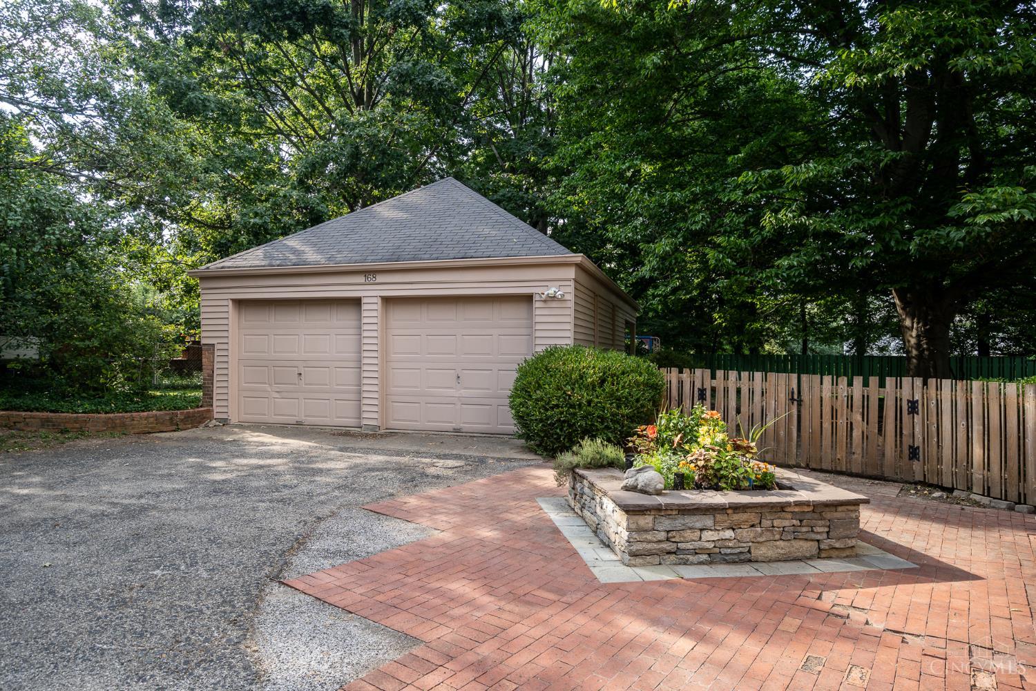 168 Fleming Road