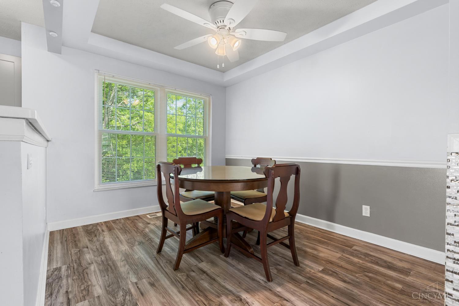 4644 Laurel View Drive