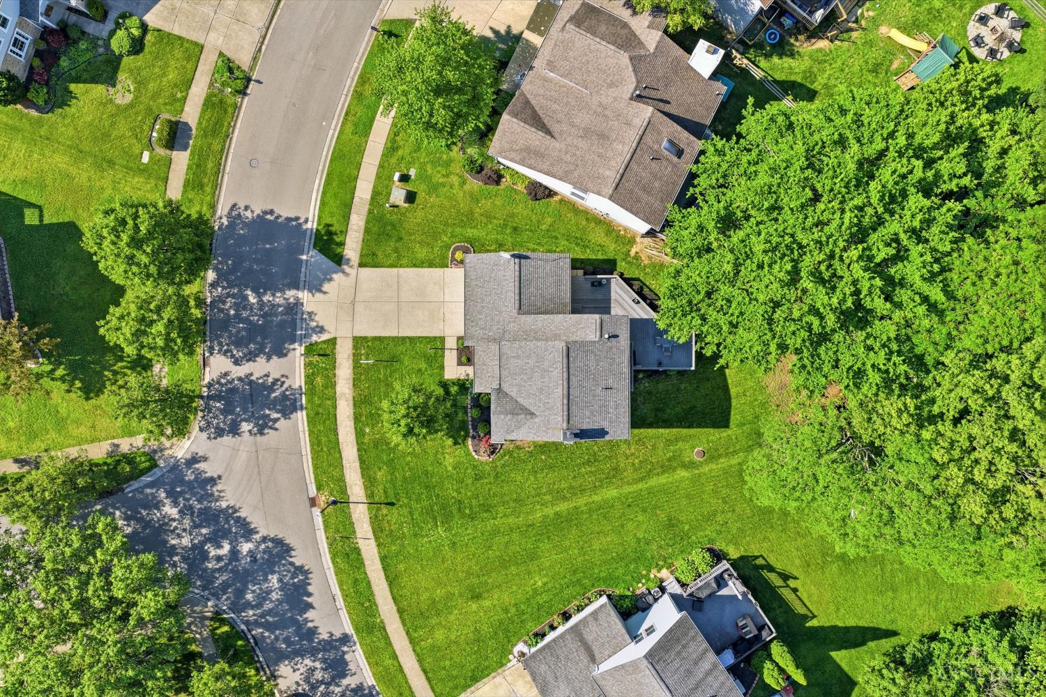 4644 Laurel View Drive